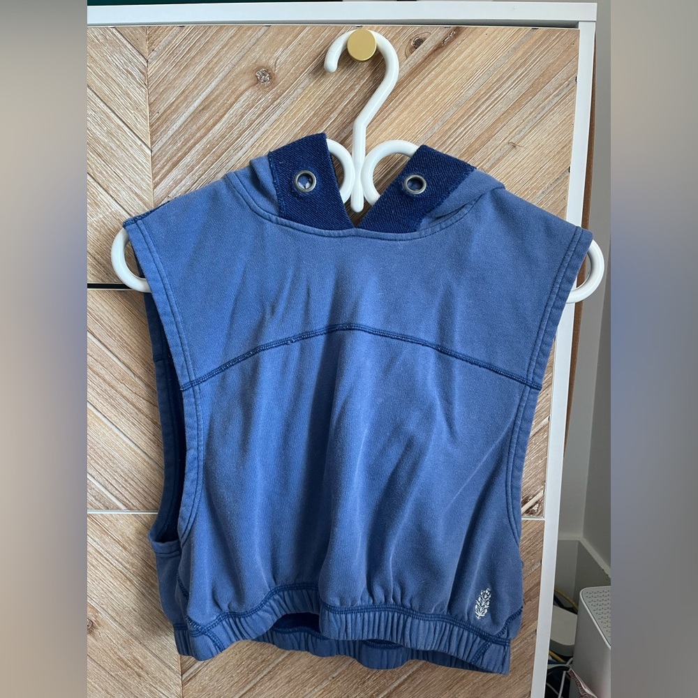 FP Sleeveless Crop Hoodie